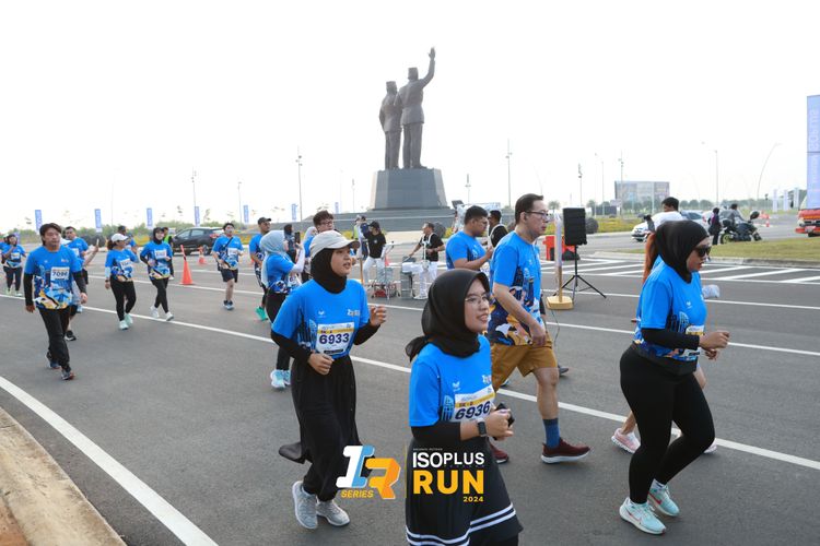 Race photo from ISOPlus Run 2024 Jakarta
