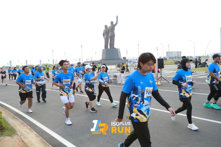 Race photo from ISOPlus Run 2024 Jakarta
