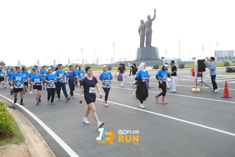 Race photo from ISOPlus Run 2024 Jakarta