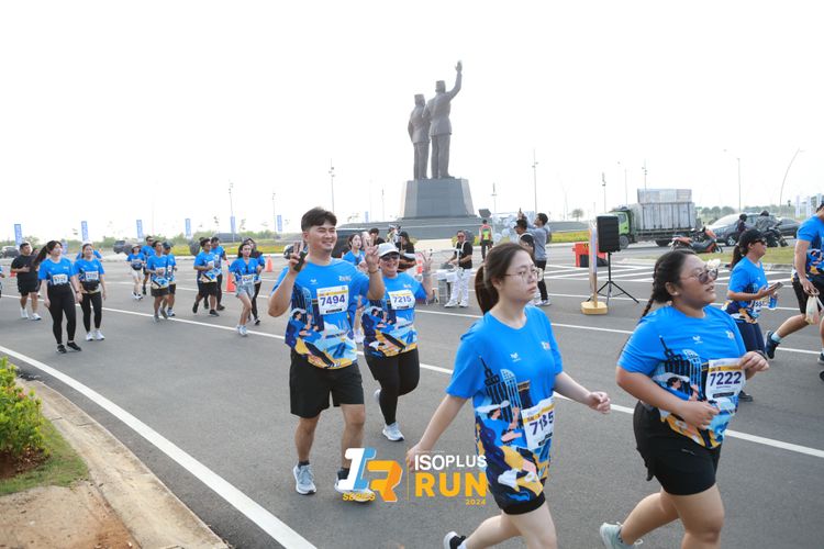 Race photo from ISOPlus Run 2024 Jakarta