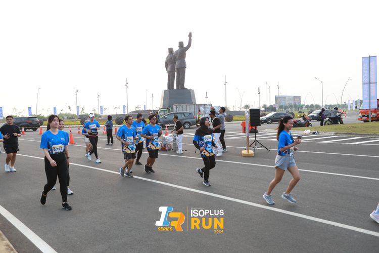 Race photo from ISOPlus Run 2024 Jakarta