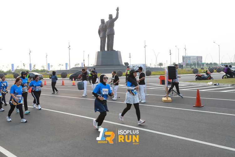Race photo from ISOPlus Run 2024 Jakarta