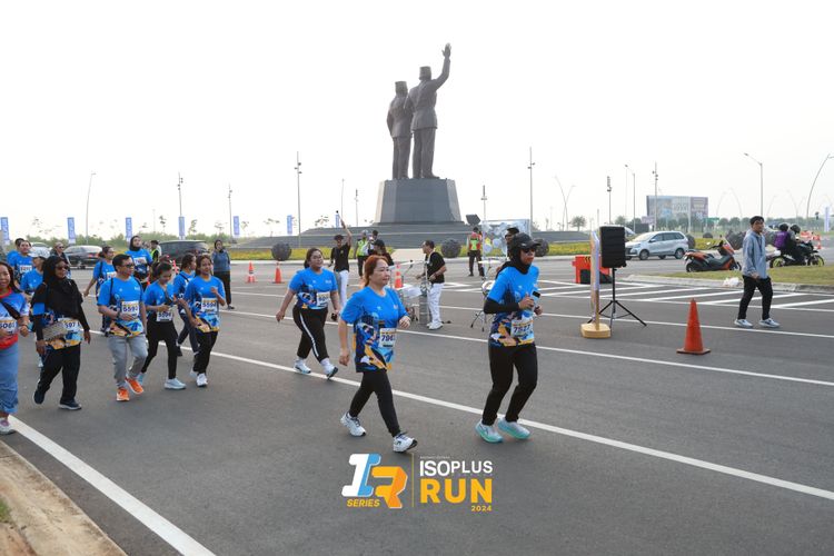 Race photo from ISOPlus Run 2024 Jakarta