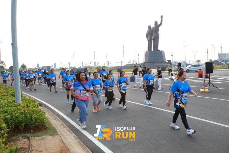 Race photo from ISOPlus Run 2024 Jakarta