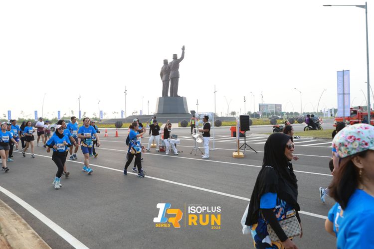 Race photo from ISOPlus Run 2024 Jakarta