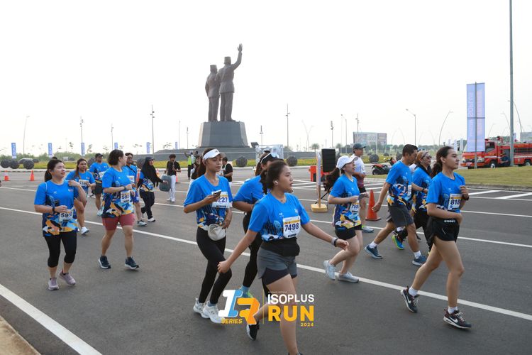 Race photo from ISOPlus Run 2024 Jakarta