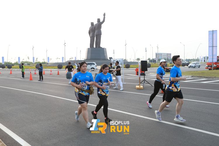 Race photo from ISOPlus Run 2024 Jakarta