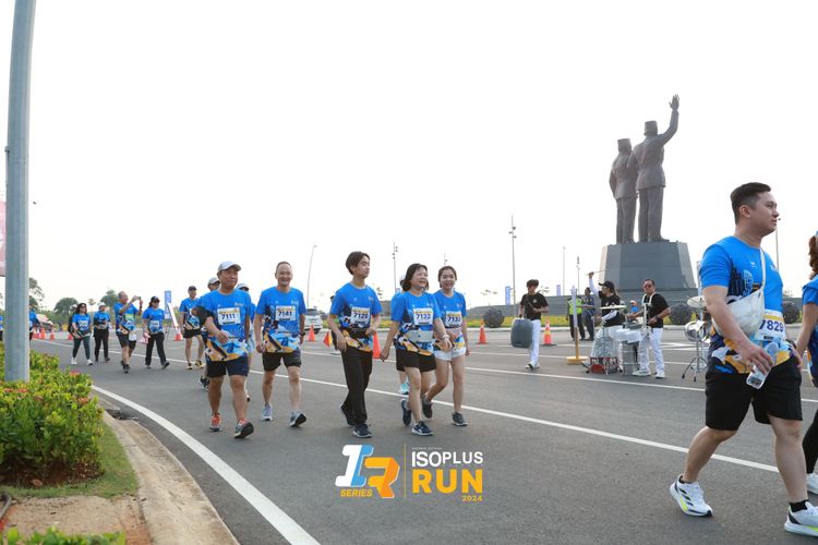 Race photo from ISOPlus Run 2024 Jakarta