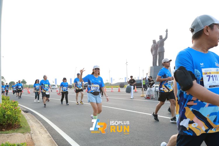Race photo from ISOPlus Run 2024 Jakarta