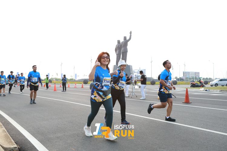 Race photo from ISOPlus Run 2024 Jakarta