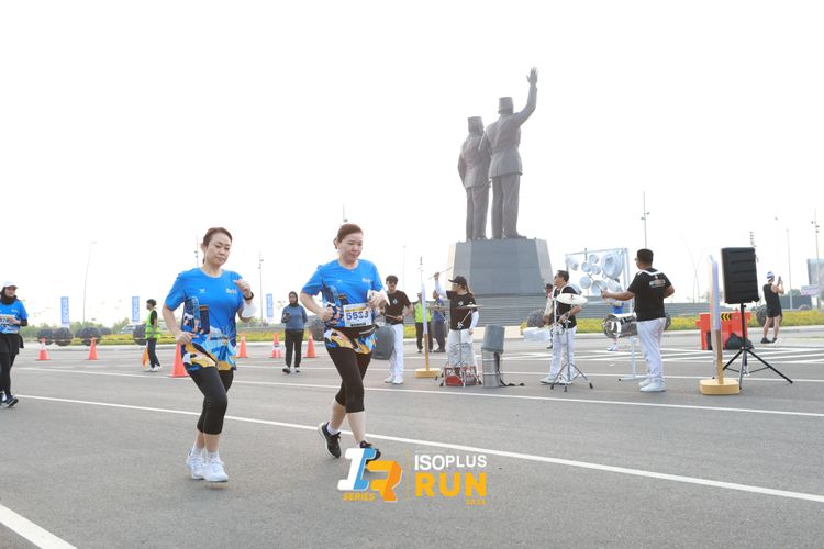 Race photo from ISOPlus Run 2024 Jakarta