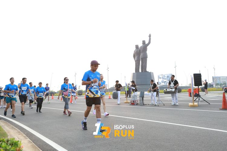 Race photo from ISOPlus Run 2024 Jakarta