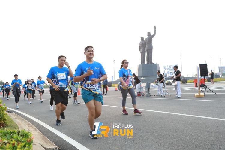 Race photo from ISOPlus Run 2024 Jakarta