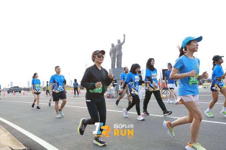 Race photo from ISOPlus Run 2024 Jakarta