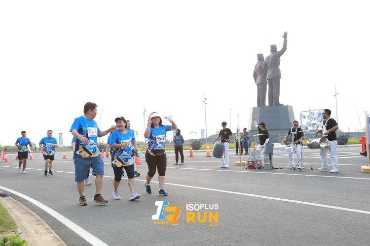 Race photo from ISOPlus Run 2024 Jakarta