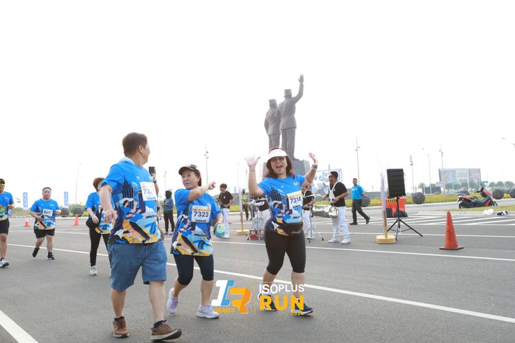 Race photo from ISOPlus Run 2024 Jakarta