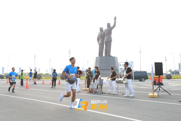 Race photo from ISOPlus Run 2024 Jakarta