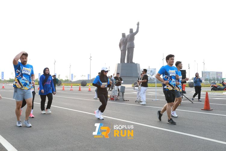 Race photo from ISOPlus Run 2024 Jakarta