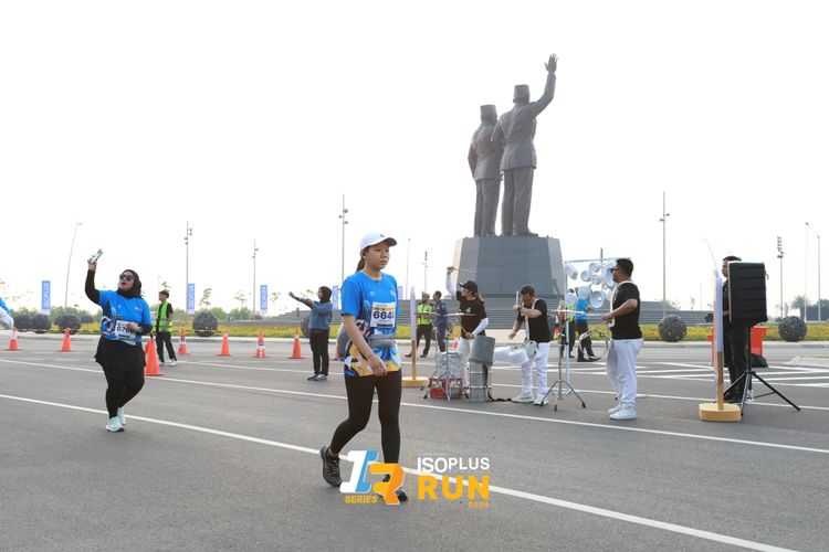 Race photo from ISOPlus Run 2024 Jakarta