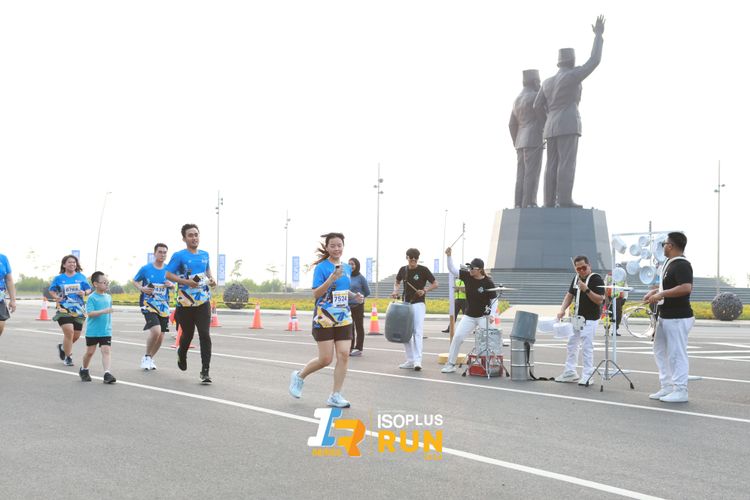 Race photo from ISOPlus Run 2024 Jakarta