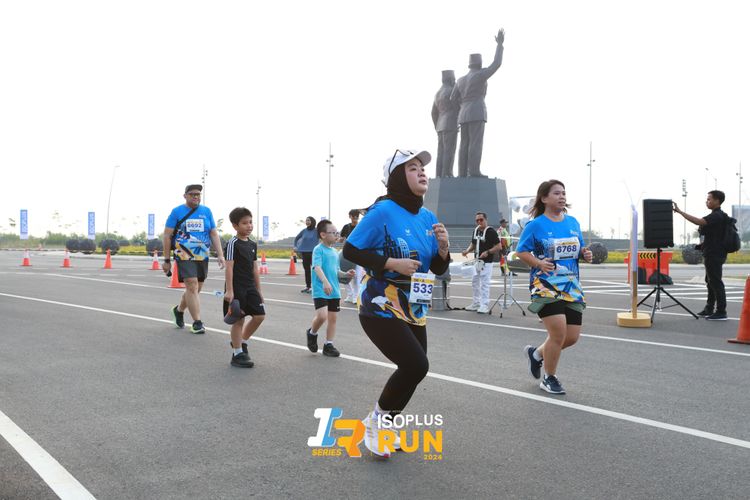 Race photo from ISOPlus Run 2024 Jakarta