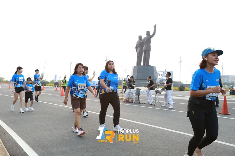 Race photo from ISOPlus Run 2024 Jakarta