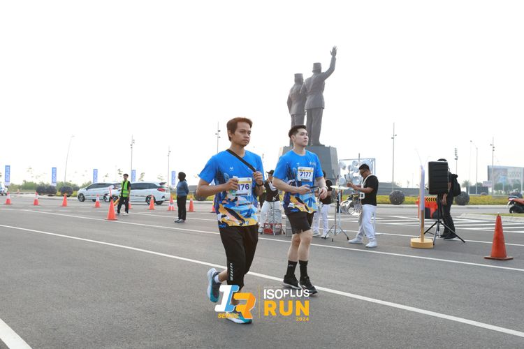 Race photo from ISOPlus Run 2024 Jakarta