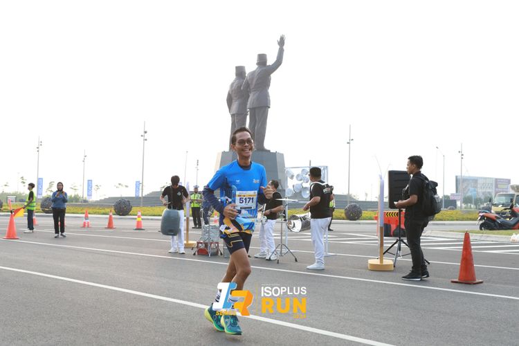 Race photo from ISOPlus Run 2024 Jakarta