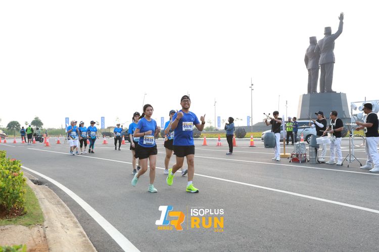 Race photo from ISOPlus Run 2024 Jakarta