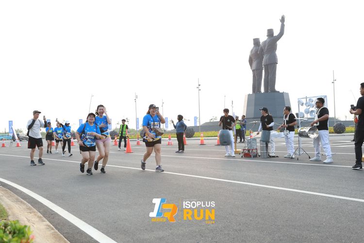 Race photo from ISOPlus Run 2024 Jakarta