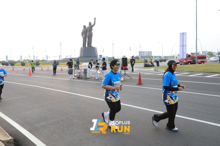 Race photo from ISOPlus Run 2024 Jakarta