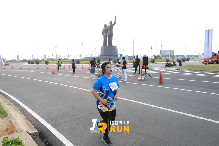 Race photo from ISOPlus Run 2024 Jakarta