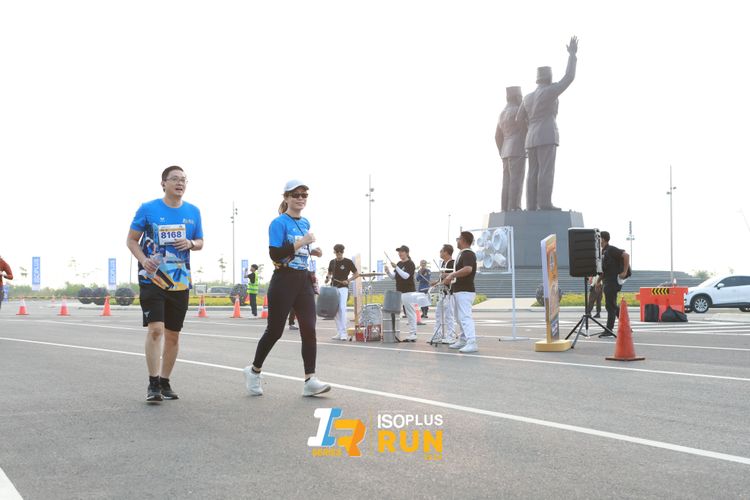 Race photo from ISOPlus Run 2024 Jakarta