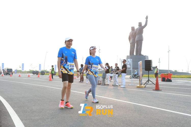 Race photo from ISOPlus Run 2024 Jakarta
