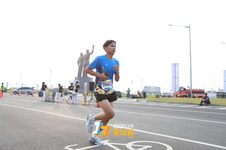 Race photo from ISOPlus Run 2024 Jakarta