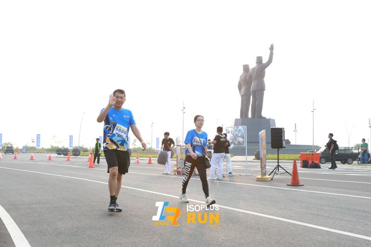Race photo from ISOPlus Run 2024 Jakarta