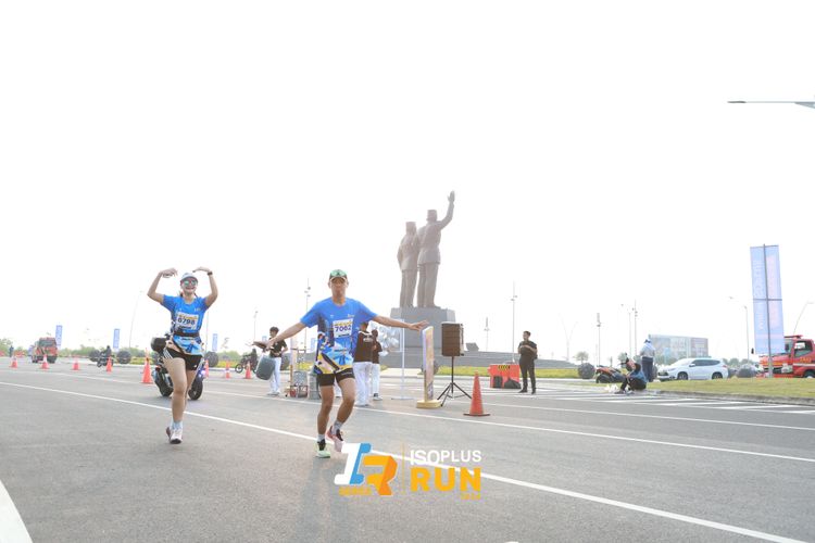 Race photo from ISOPlus Run 2024 Jakarta