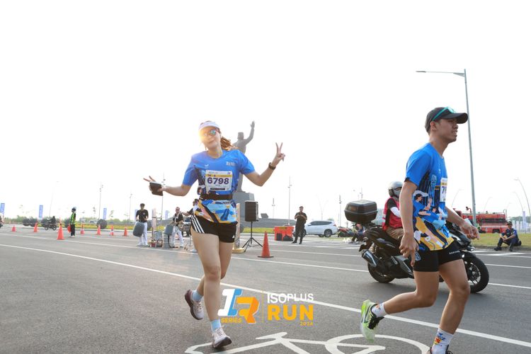 Race photo from ISOPlus Run 2024 Jakarta