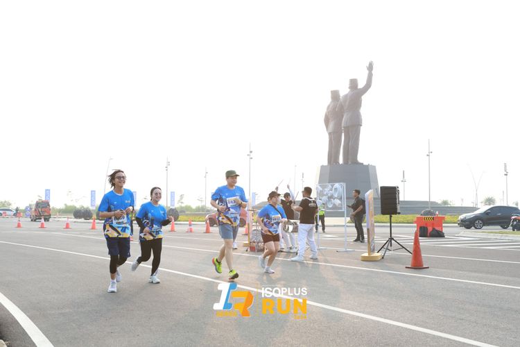 Race photo from ISOPlus Run 2024 Jakarta