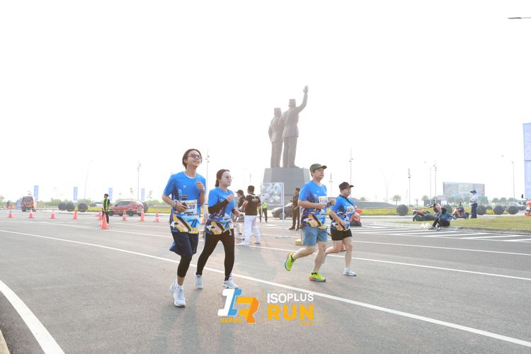Race photo from ISOPlus Run 2024 Jakarta