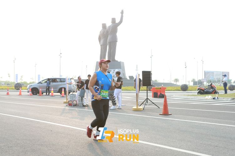 Race photo from ISOPlus Run 2024 Jakarta