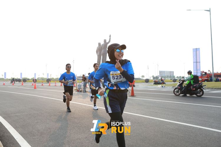 Race photo from ISOPlus Run 2024 Jakarta