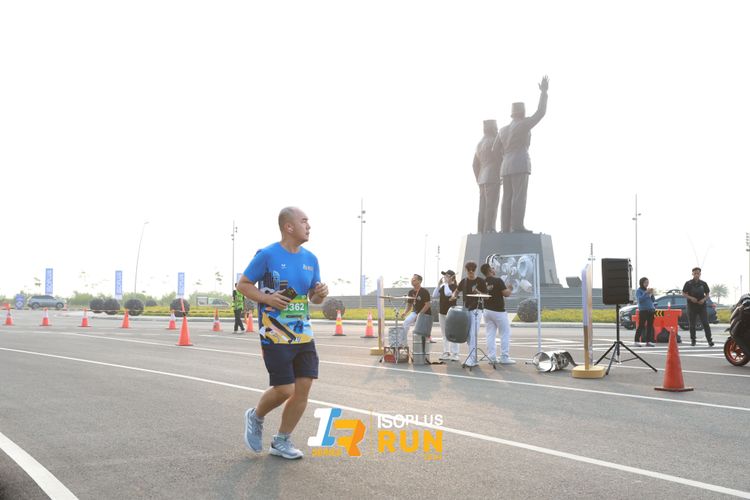 Race photo from ISOPlus Run 2024 Jakarta