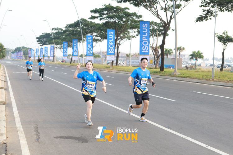 Race photo from ISOPlus Run 2024 Jakarta