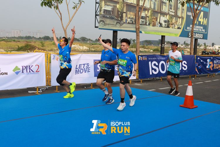 Race photo from ISOPlus Run 2024 Jakarta