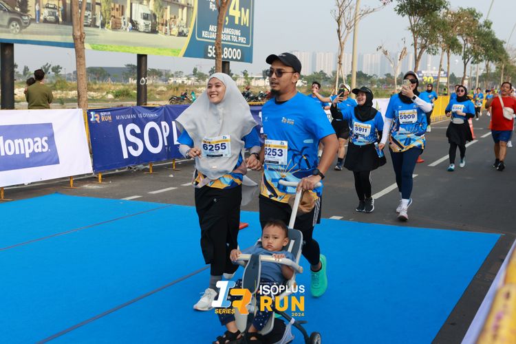 Race photo from ISOPlus Run 2024 Jakarta