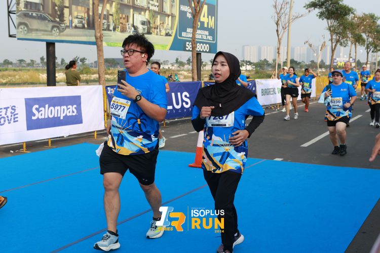 Race photo from ISOPlus Run 2024 Jakarta