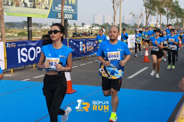 Race photo from ISOPlus Run 2024 Jakarta