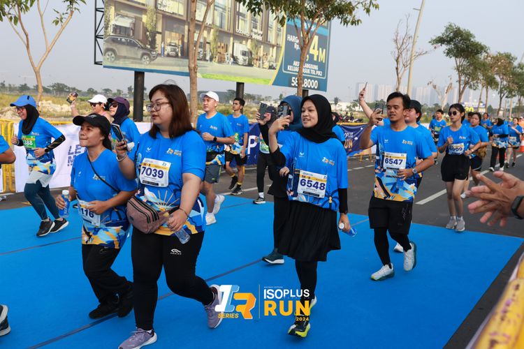 Race photo from ISOPlus Run 2024 Jakarta
