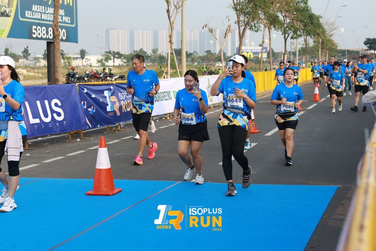 Race photo from ISOPlus Run 2024 Jakarta